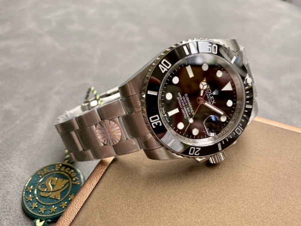 激安ロレックス全体デザイン